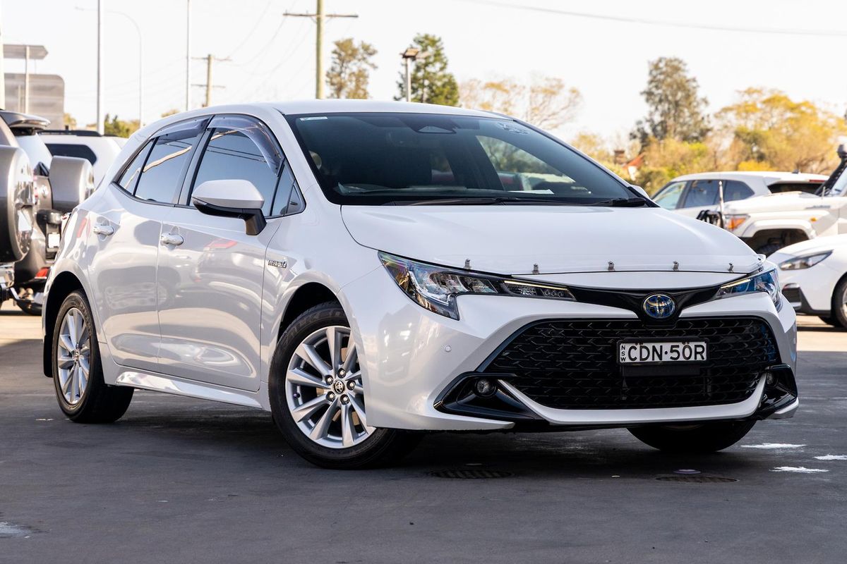 2022 Toyota Corolla SX Hybrid ZWE219R