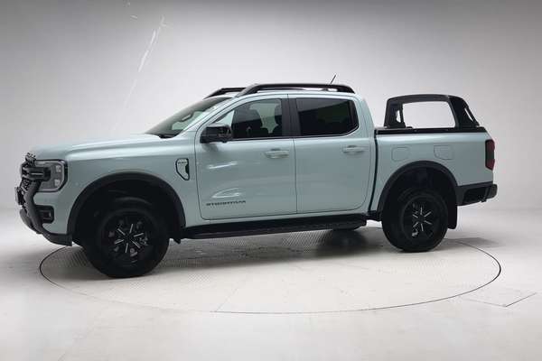 2025 Ford Ranger PHEV Stormtrak 4X4 2.3L thumb-3