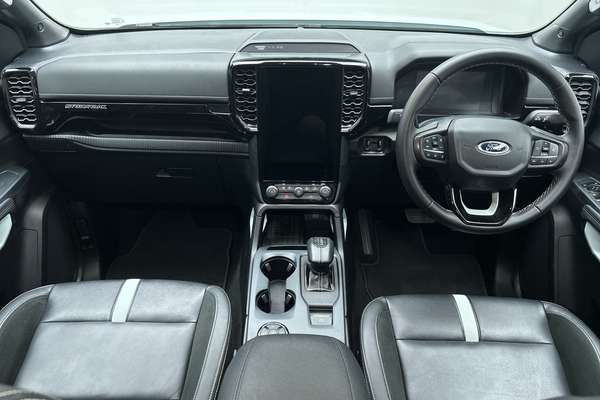 2025 Ford Ranger PHEV Stormtrak 4X4 2.3L thumb-19