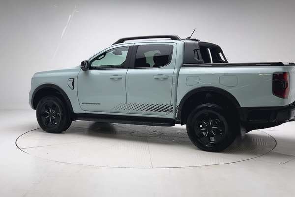 2025 Ford Ranger PHEV Stormtrak 4X4 2.3L thumb-5