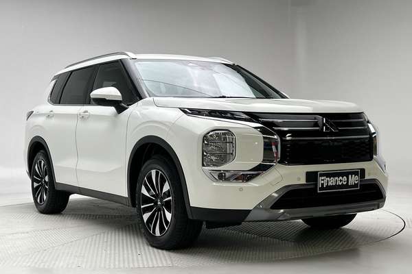 2025 Mitsubishi Outlander LS ZM