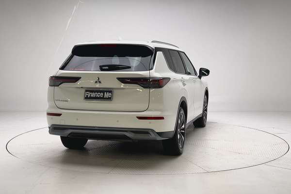 2025 Mitsubishi Outlander LS ZM thumb-1