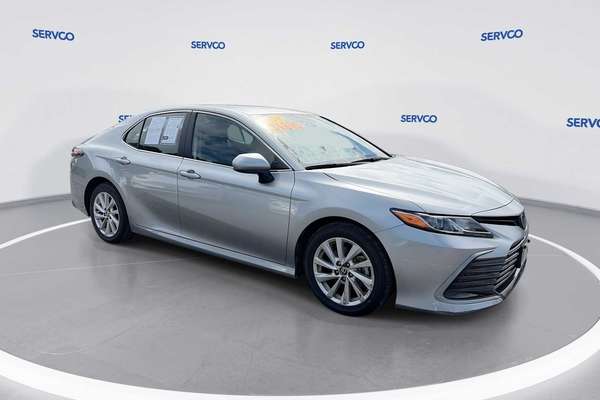 2024 Toyota Camry LE