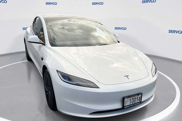 2026 Tesla Model 3 Premium