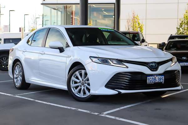 2018 Toyota Camry Ascent AXVH71R