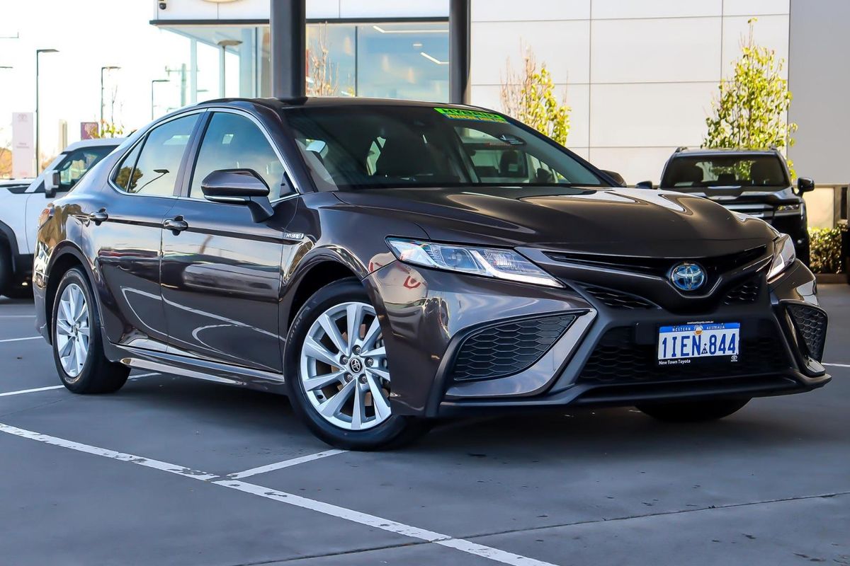 2024 Toyota Camry Ascent Sport AXVH70R