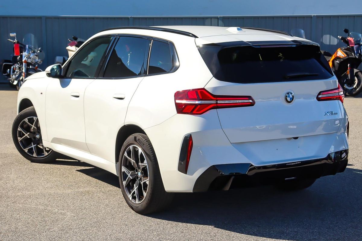 2025 BMW X3 20 xDrive G45