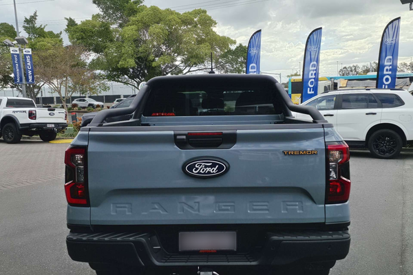 2026 Ford Ranger Tremor 4X4 3.0L thumb-3