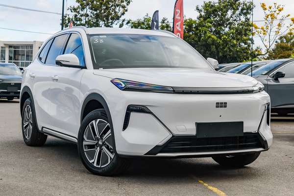 2026 Geely Starray EM-i Complete P145