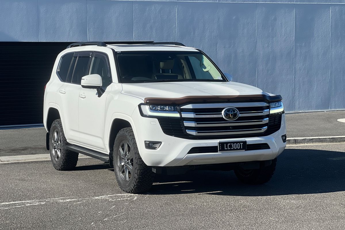 2022 Toyota Landcruiser VX FJA300R