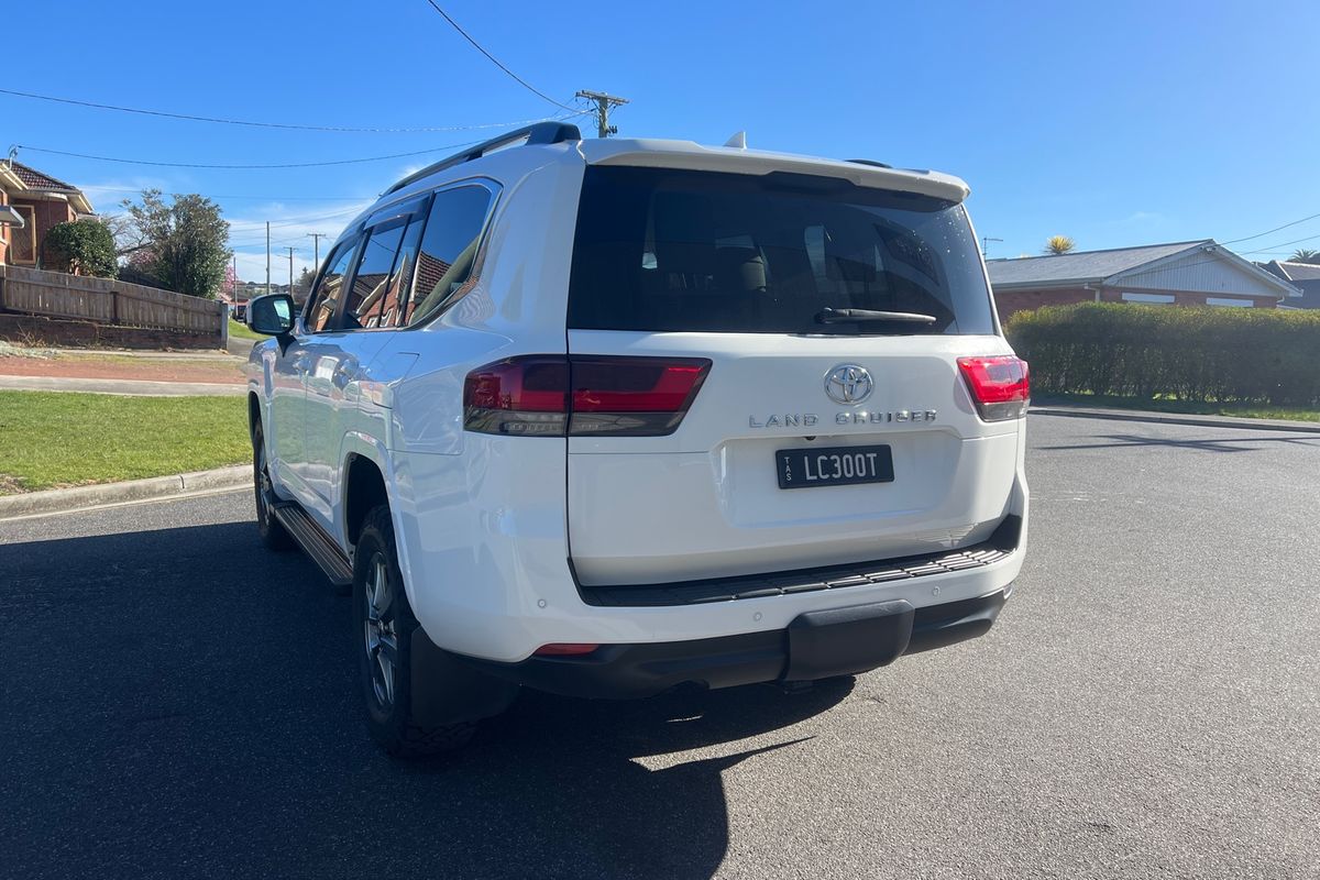 2022 Toyota Landcruiser VX FJA300R