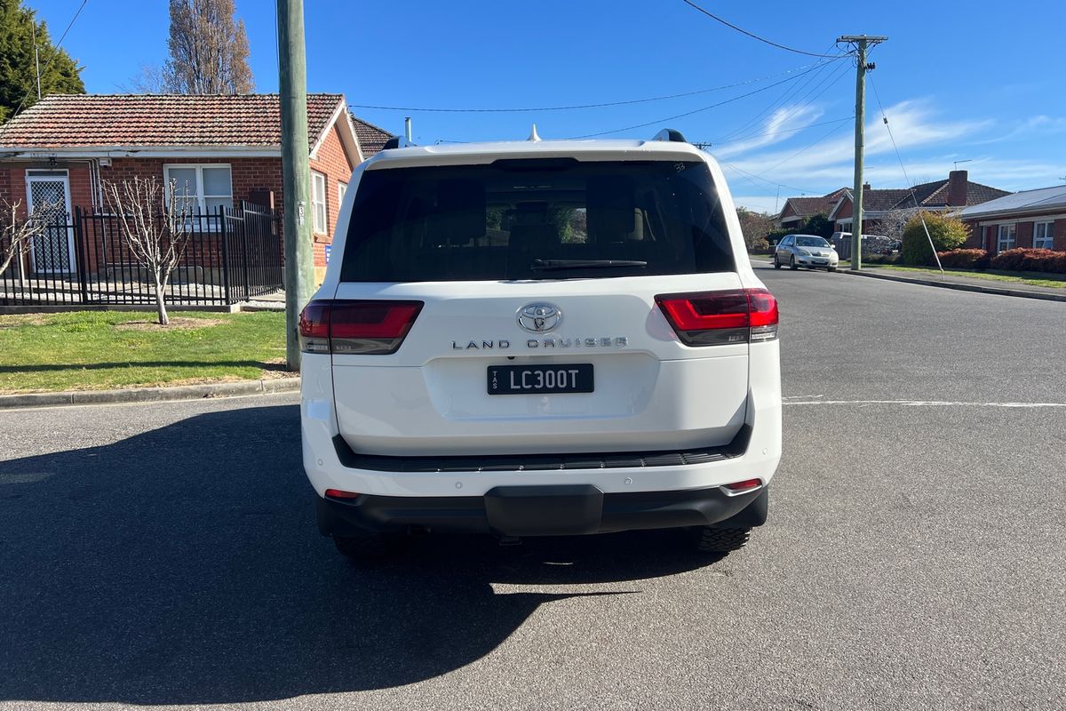 2022 Toyota Landcruiser VX FJA300R