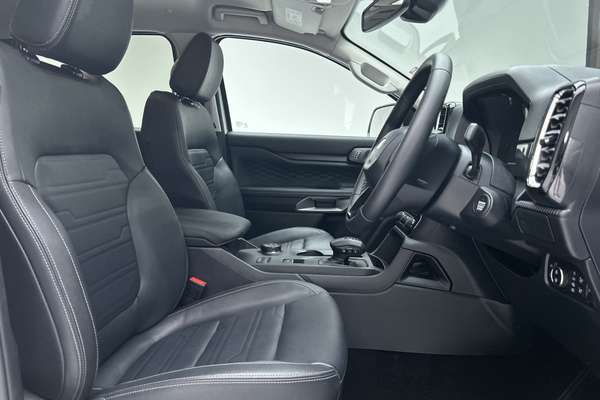 2025 Ford Ranger PHEV Sport 4X4 2.3L thumb-12