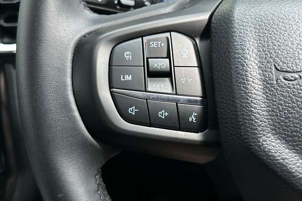 2025 Ford Ranger PHEV Sport 4X4 2.3L thumb-16