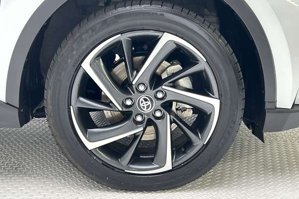 2023 Toyota C-HR Koba ZYX10R thumb-9