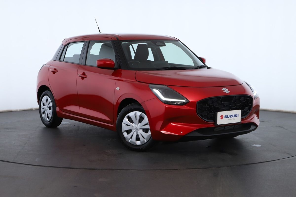 2025 Suzuki Swift Hybrid UZ