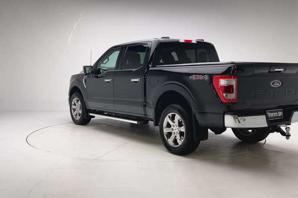 2023 Ford F-150 Lariat 4X4 SWB thumb-5