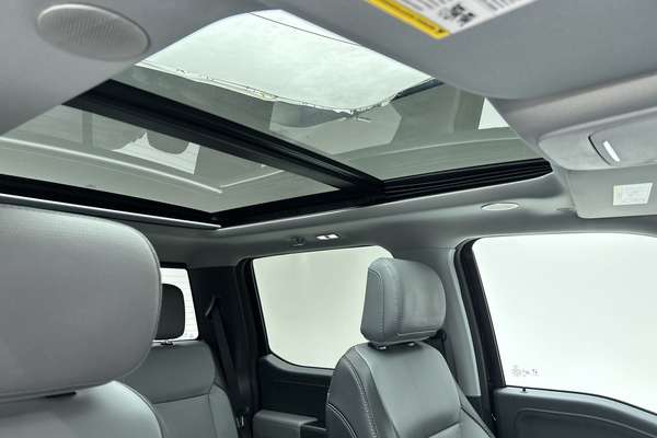 2023 Ford F-150 Lariat 4X4 SWB thumb-14