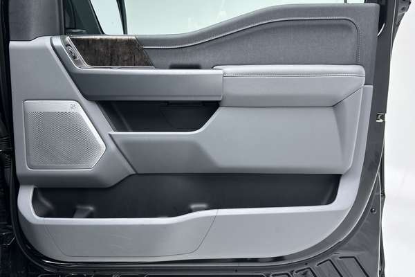 2023 Ford F-150 Lariat 4X4 SWB thumb-18