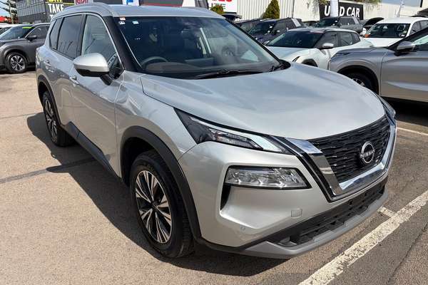 2025 Nissan X-TRAIL ST-L T33
