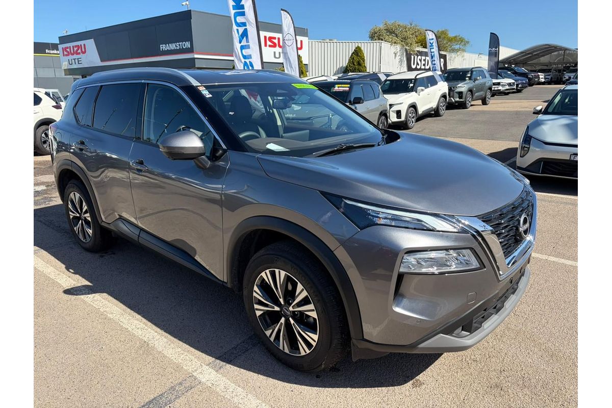 2025 Nissan X-TRAIL ST-L T33