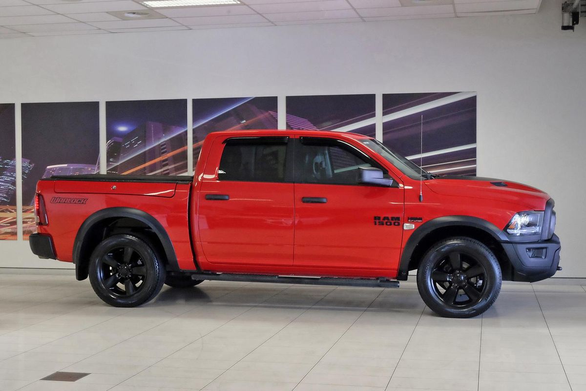 2020 RAM 1500 Warlock DS 4X4 SWB image 2