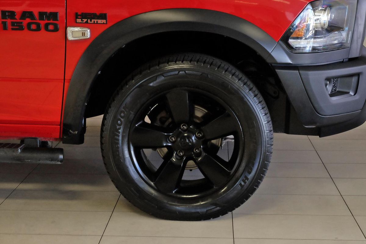 2020 RAM 1500 Warlock DS 4X4 SWB image 3