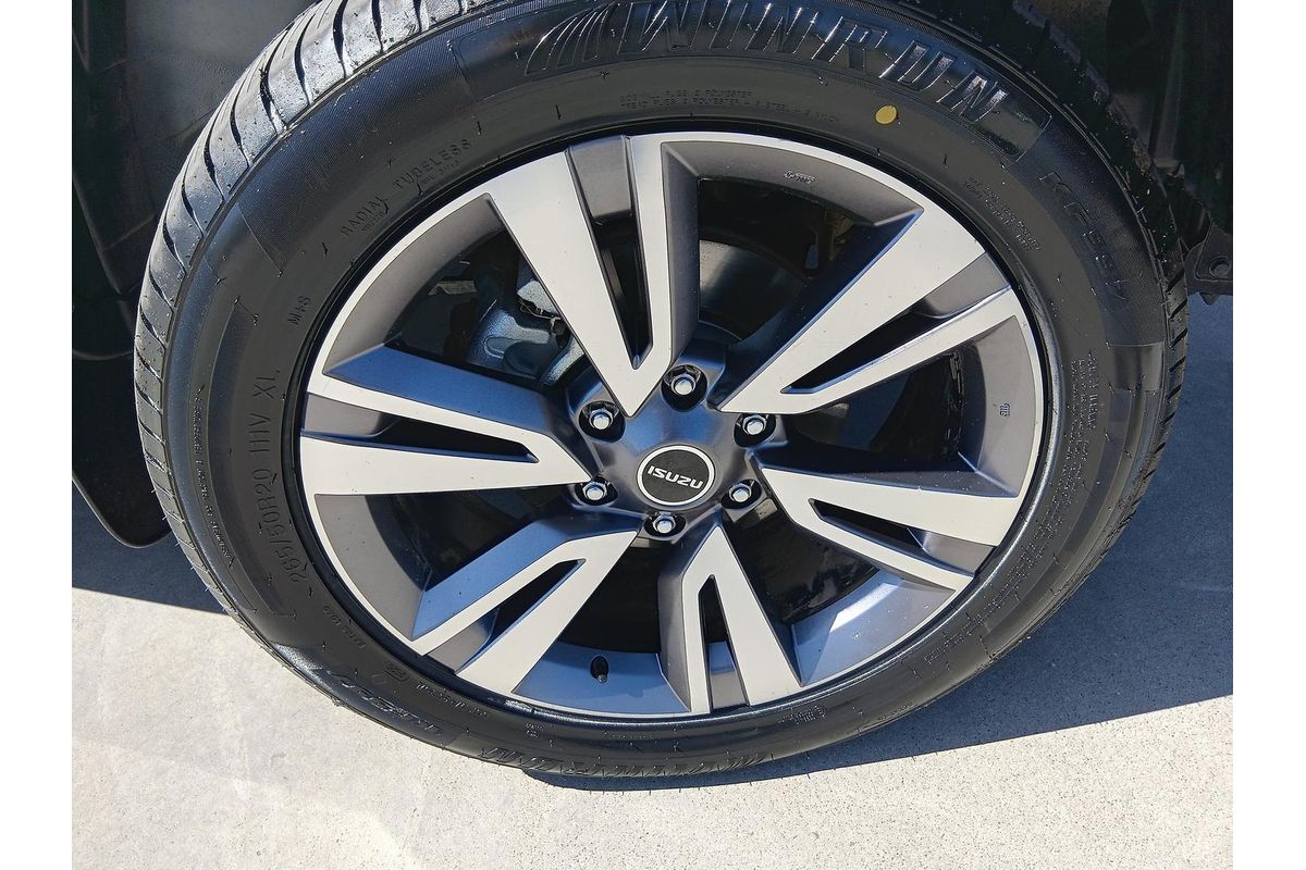 2023 Isuzu MU-X LS-T