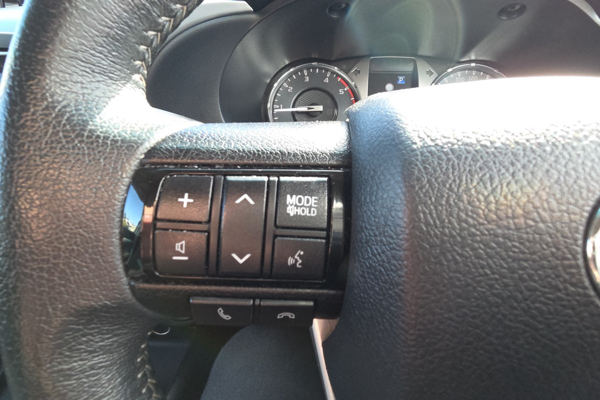 2022 Toyota Hilux SR5 GUN126R 4X4