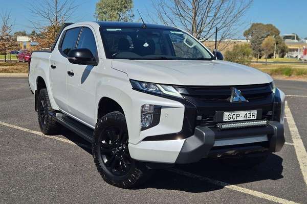2022 Mitsubishi Triton GSR MR 4X4