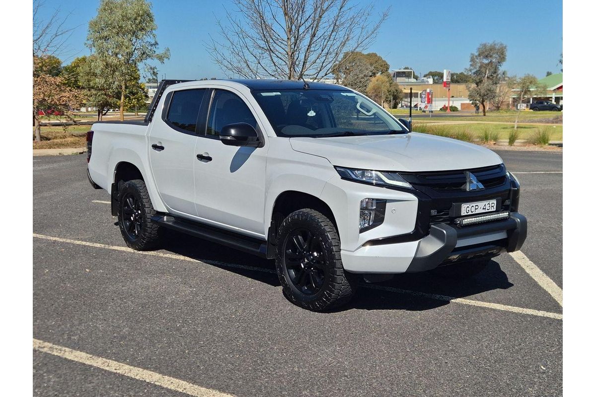 2022 Mitsubishi Triton GSR MR 4X4
