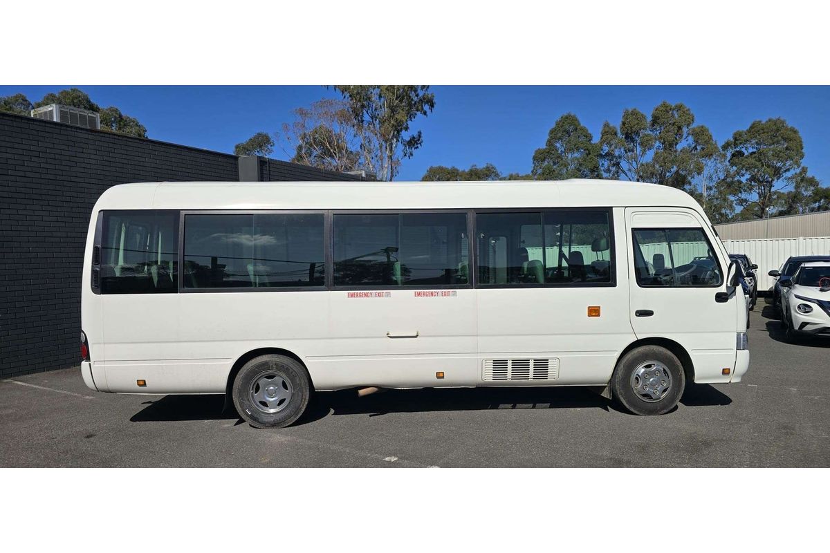 2008 Toyota Coaster XZB50R
