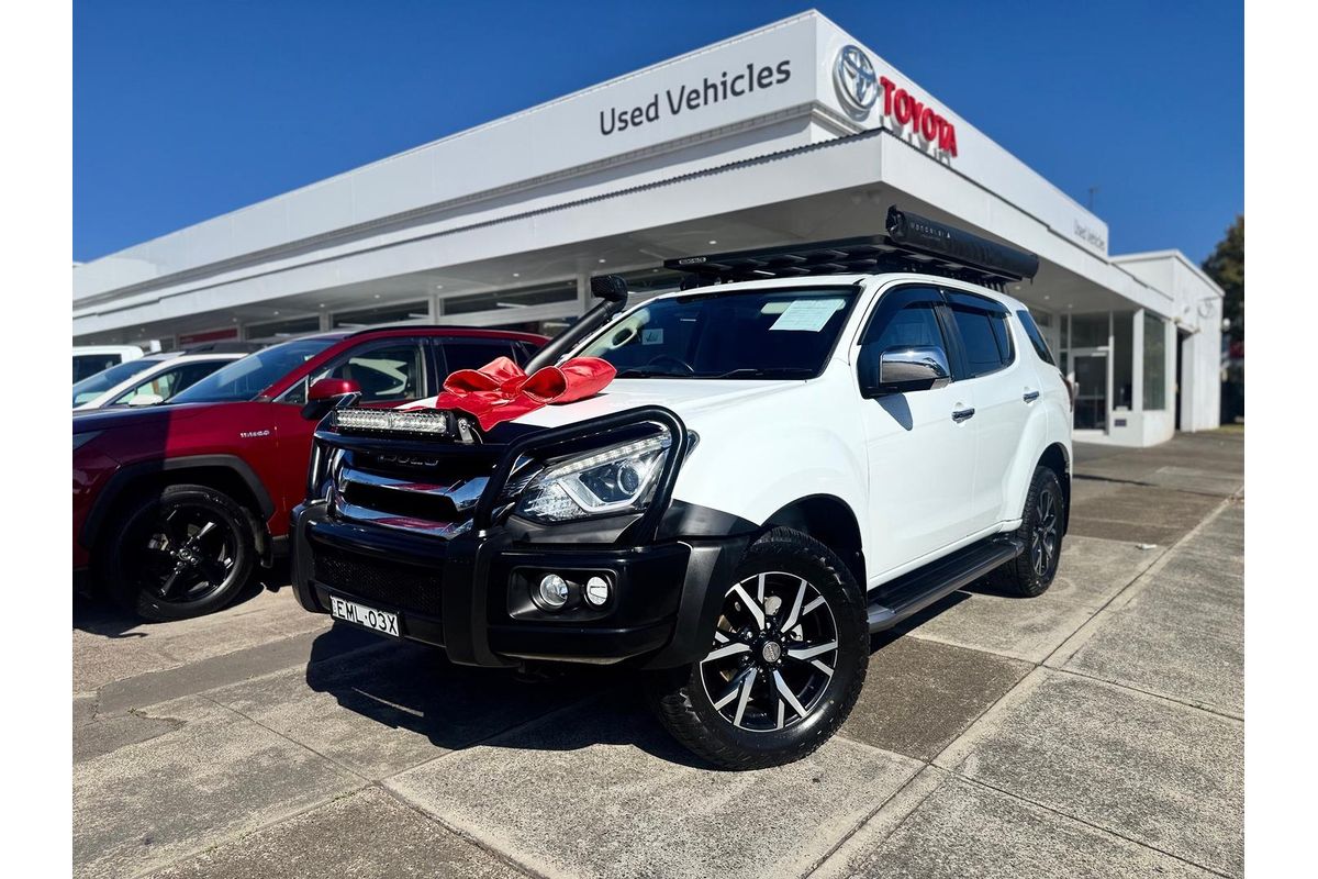 2020 Isuzu MU-X LS-T