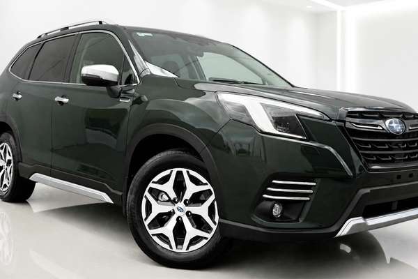 2023 Subaru Forester Hybrid L S5