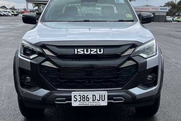 2025 Isuzu D-MAX X-TERRAIN 4X4
