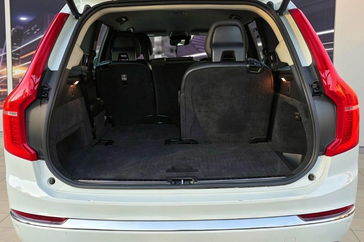 2020 Volvo XC90 T6 Inscription image 6