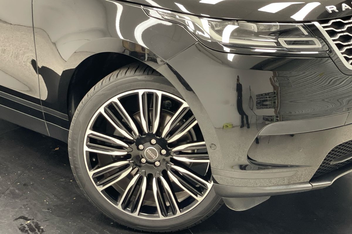 2021 Land Rover Unknown