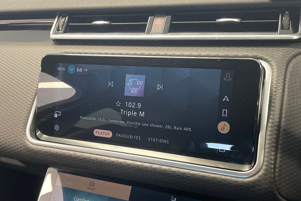 2021 Land Rover Unknown