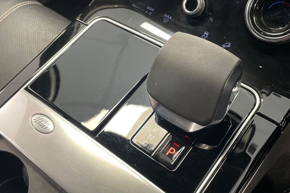 2021 Land Rover Unknown