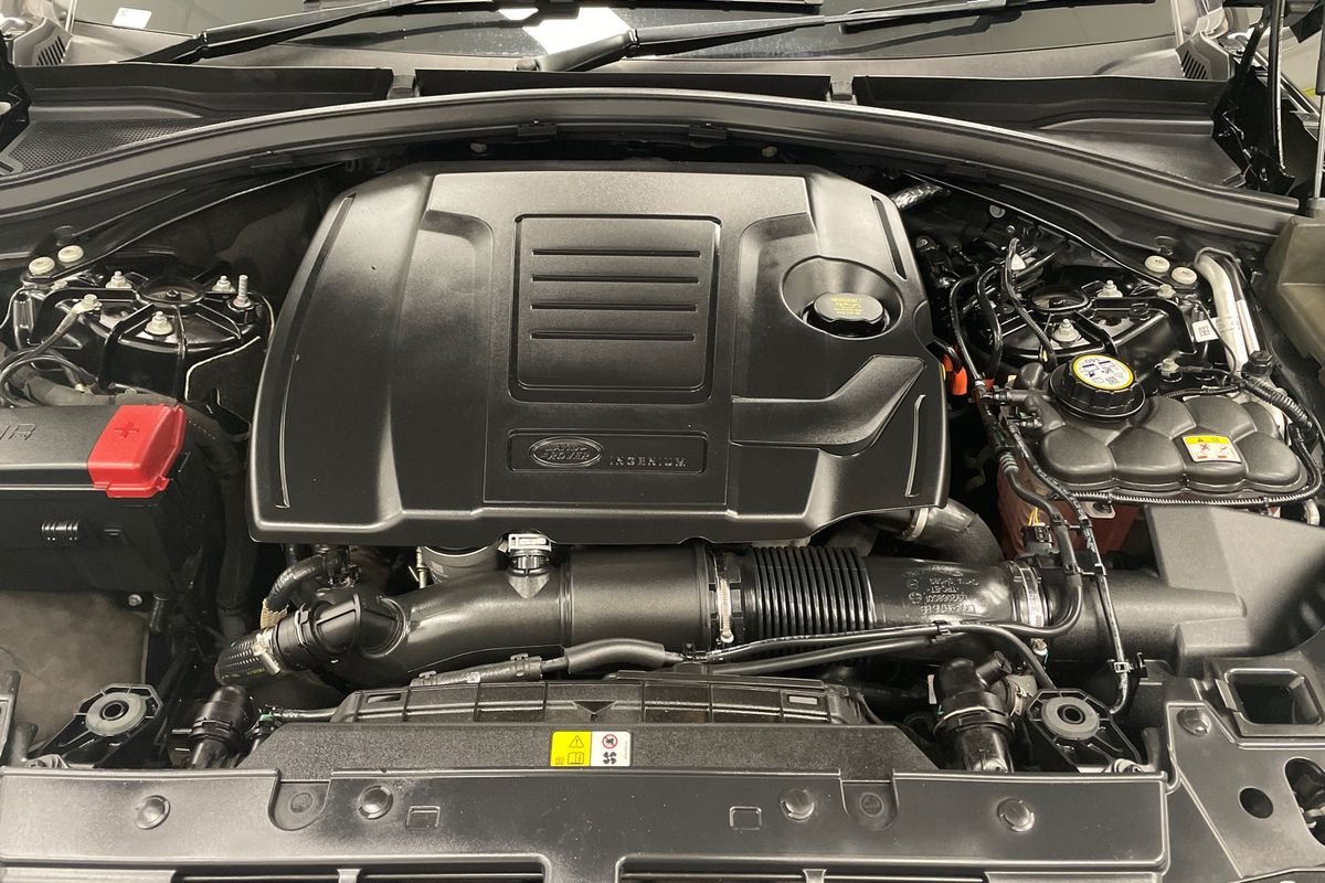 2021 Land Rover Unknown