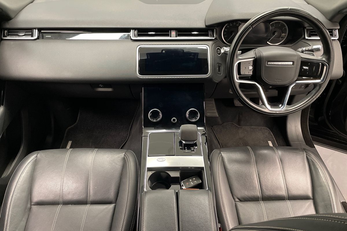 2021 Land Rover Unknown