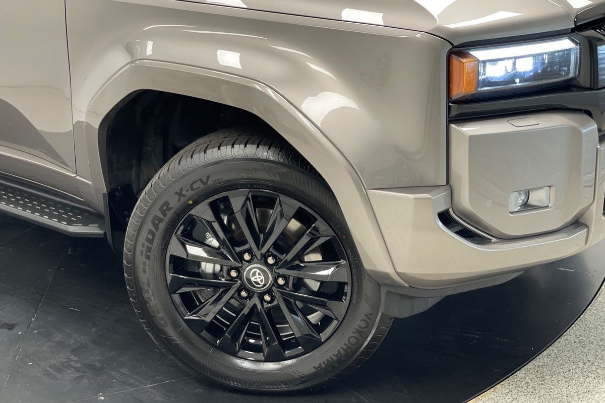2024 Toyota Landcruiser Prado VX GDJ251R