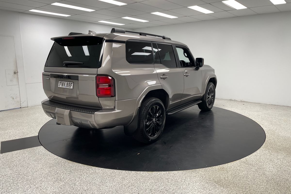 2024 Toyota Landcruiser Prado VX GDJ251R