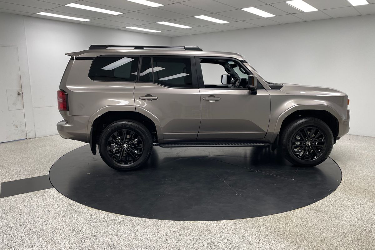 2024 Toyota Landcruiser Prado VX GDJ251R