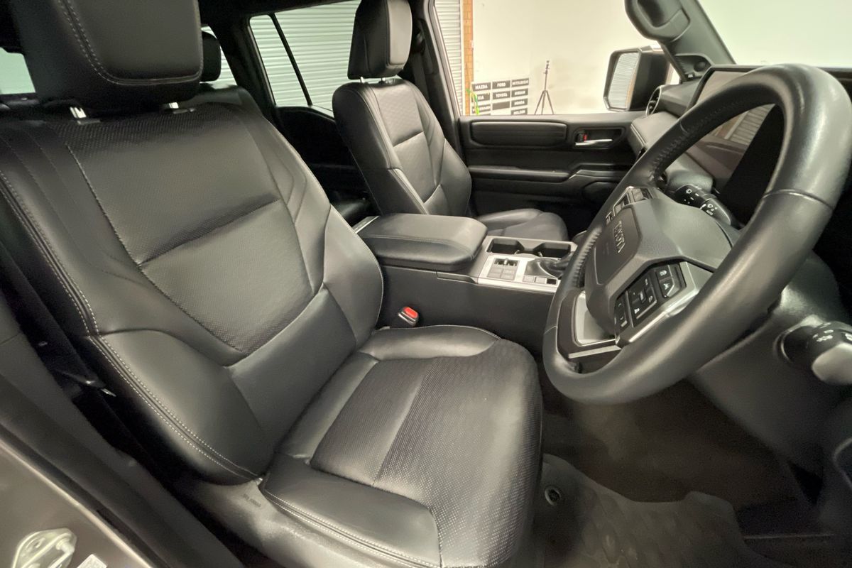 2024 Toyota Landcruiser Prado VX GDJ251R