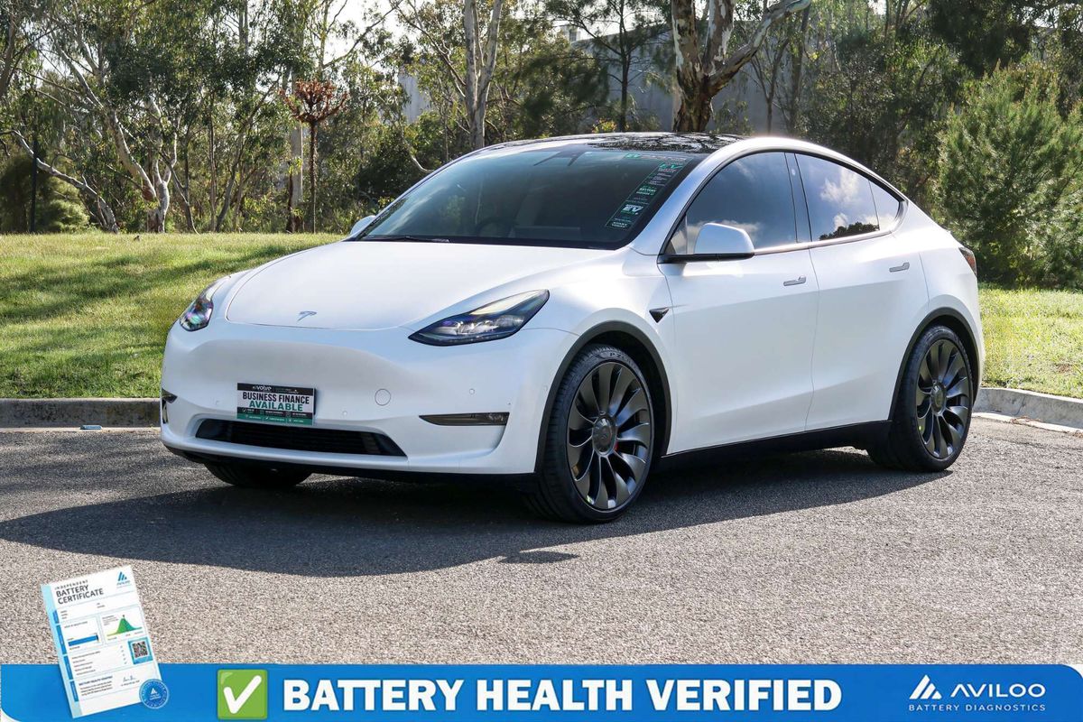 2023 Tesla Model Y Performance