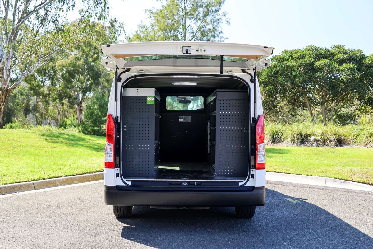 2021 Toyota Hiace GDH300R LWB image 5