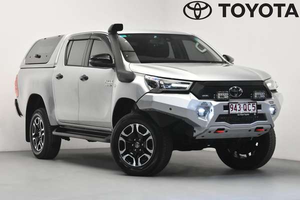 2025 Toyota Hilux SR5 48V GUN126R 4X4