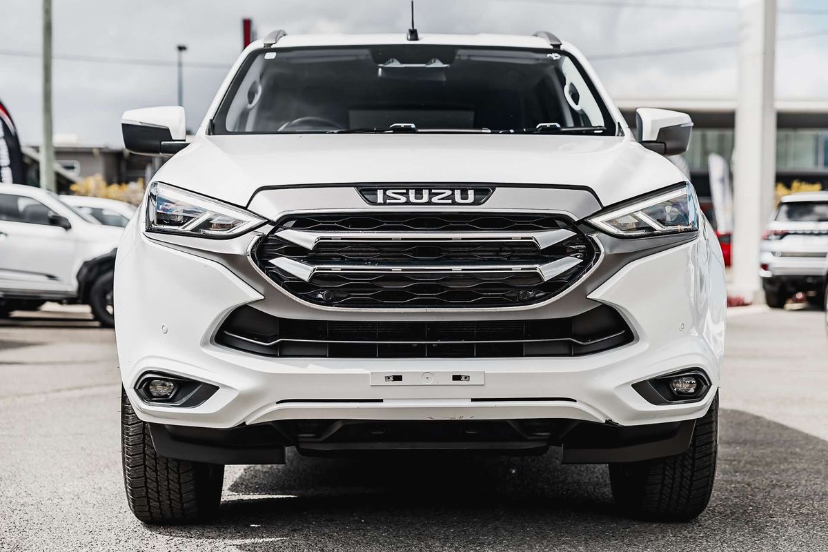 2021 Isuzu MU-X LS-U