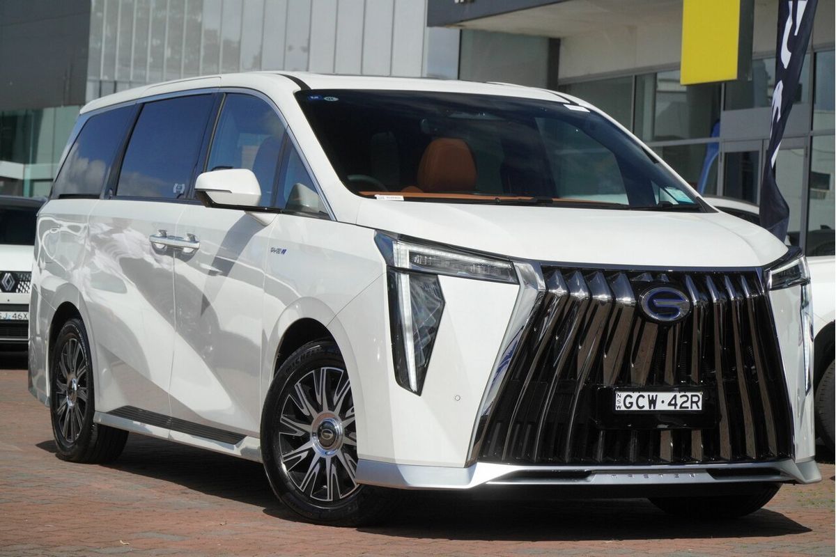 2026 GAC M8 PHEV Premium